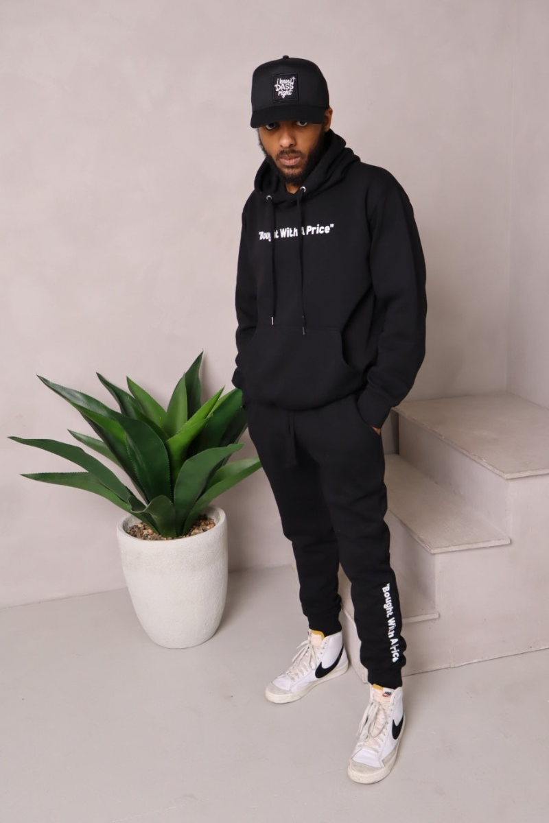 REDEEMED BLACK SWEATSUIT