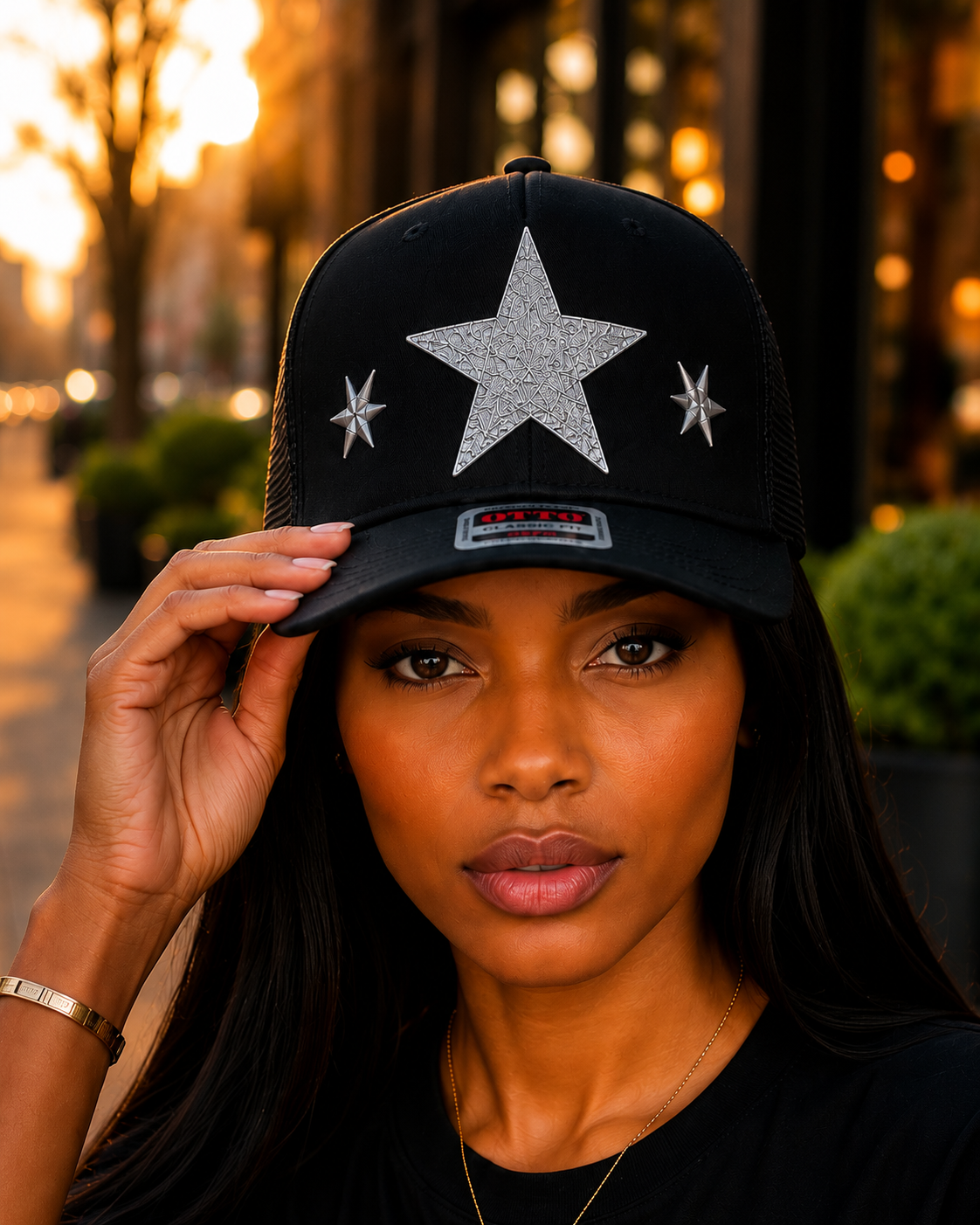 THREE STARS SNAPBACK