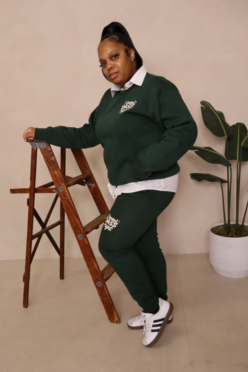 I KNOW DASS RIGHT CREW NECK SWEAT SUIT